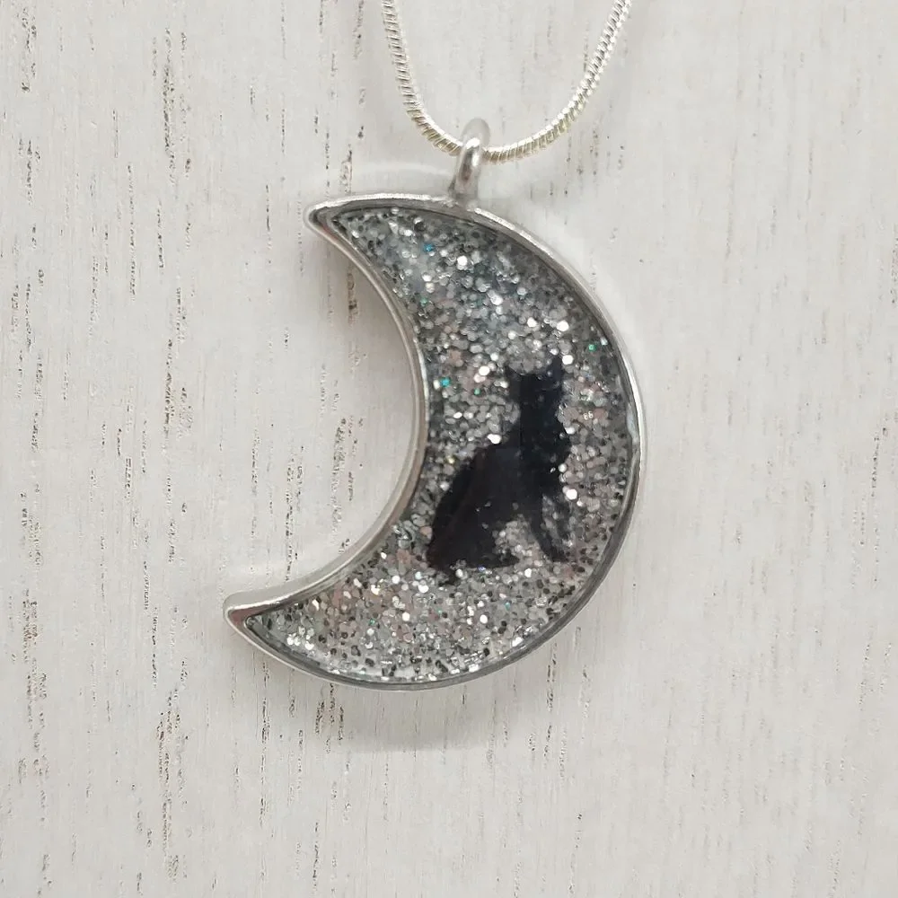 Necklace Silver Moon w/ Glitter & Black Cat